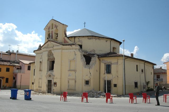 TerremotoLAquila_20090406-130416-DSC_7646.jpg