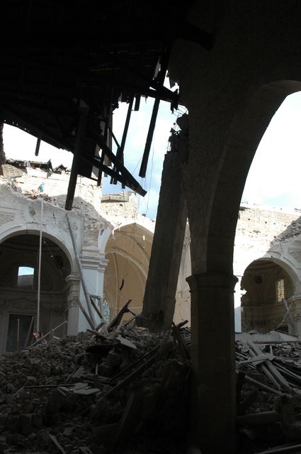 TerremotoLAquila_20090406-163742-DSC_7924.jpg